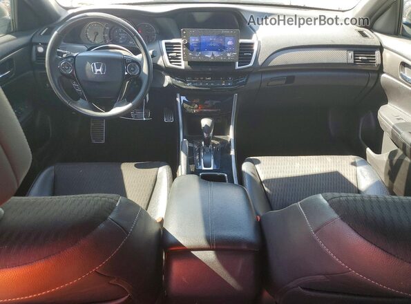 1HGCR2F57HA193210 2017 HONDA ACCORD White Vista del salpicadero