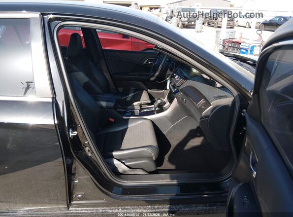 1HGCR2F58GA175863 2016 HONDA ACCORD Черный Вид салона спереди