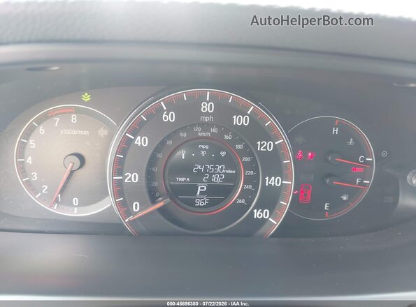 1HGCR2F58HA021929 2017 HONDA ACCORD Red Vista de los asientos traseros