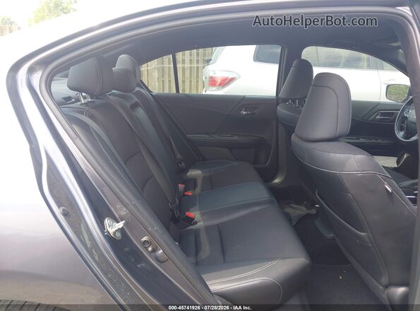 1HGCR2F58HA196438 2017 HONDA ACCORD Gray VIN կոդի պիտակի տեսք