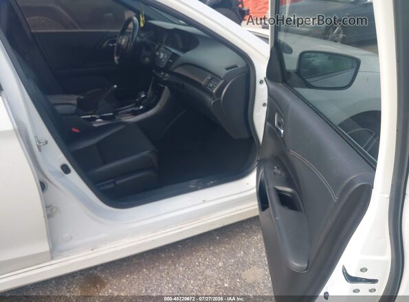 1HGCR2F59GA157744 2016 HONDA ACCORD Белый Вид салона спереди