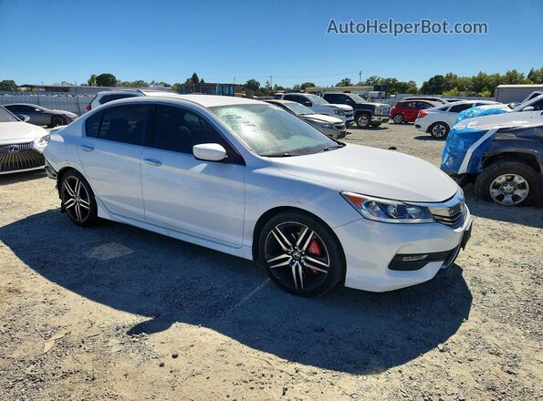 1HGCR2F5XHA049795 2017 HONDA ACCORD White Передня права чверть