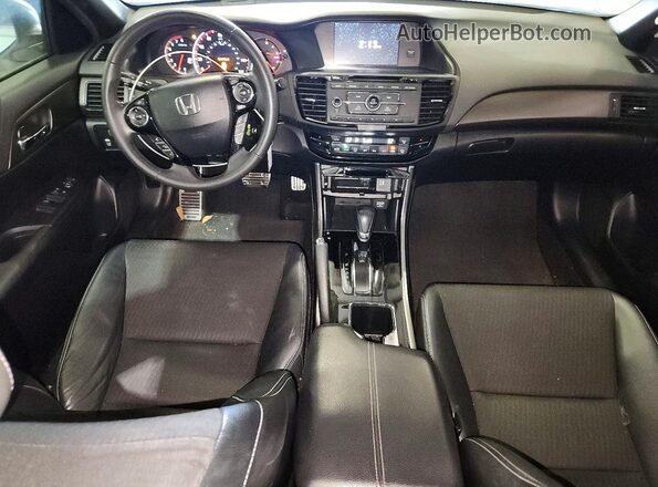 1HGCR2F67HA183351 2017 HONDA ACCORD Белый Вид панели приборов