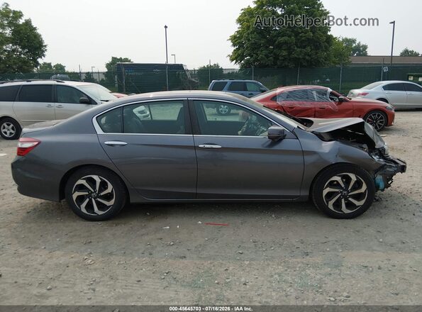 1HGCR2F74HA117302 2017 HONDA ACCORD Gray Widok wnętrza z tyłu