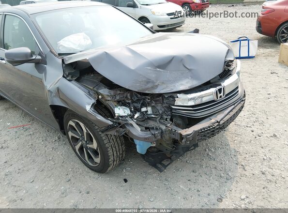 1HGCR2F74HA117302 2017 HONDA ACCORD Gray Widok z przodu