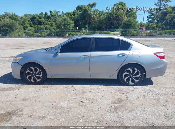 1HGCR2F76GA010881 2016 HONDA ACCORD Серебряный Панорамный вид салона 360°