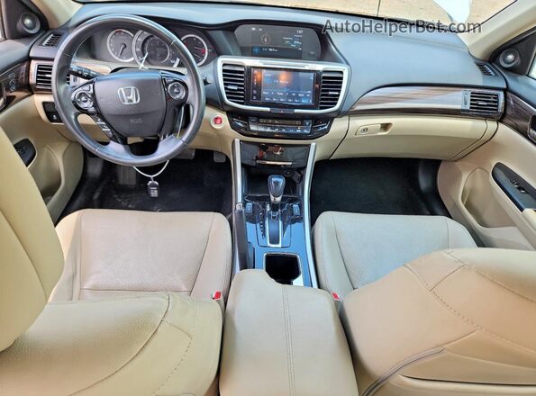 1HGCR2F80HA003029 2017 HONDA ACCORD White Вид панелі приладів