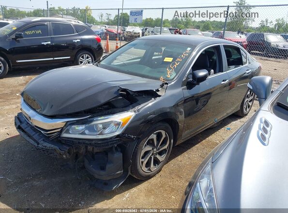 1HGCR2F81HA232030 2017 HONDA ACCORD Черный Передняя левая четверть