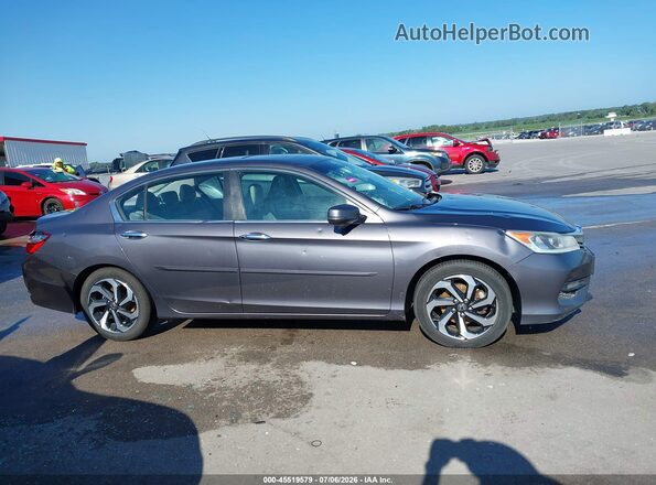 1HGCR2F82GA119962 2016 HONDA ACCORD Gray Vista interior trasera