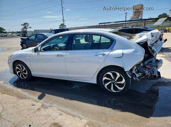 1HGCR2F83GA044821 2016 HONDA ACCORD White Rear left