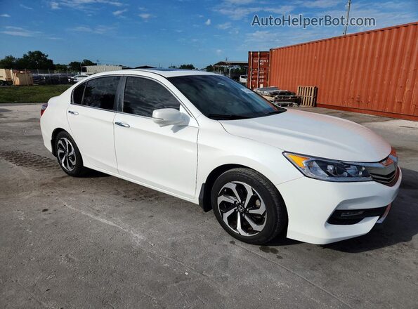 1HGCR2F83GA187381 2016 HONDA ACCORD White Front right