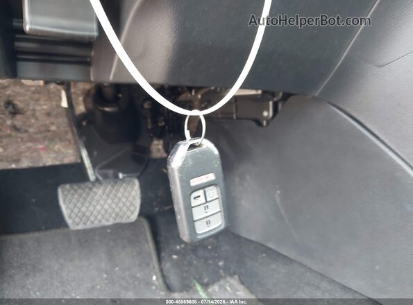 1HGCR2F83HA105117 2017 HONDA ACCORD Черный Вид панели приборов