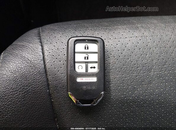 1HGCR2F83HA166144 2017 HONDA ACCORD Black Vista del salpicadero
