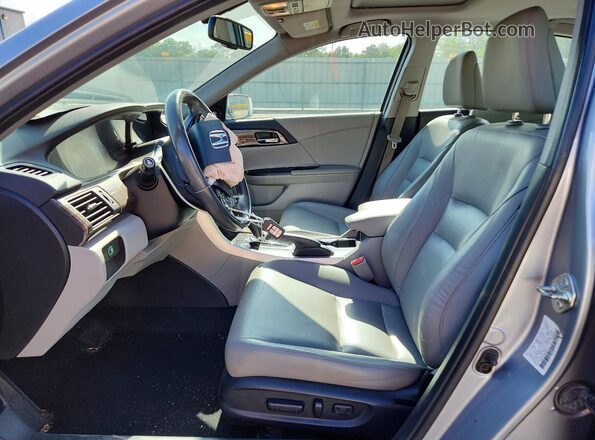 1HGCR2F84GA036517 2016 HONDA ACCORD Серебряный Вид салона спереди
