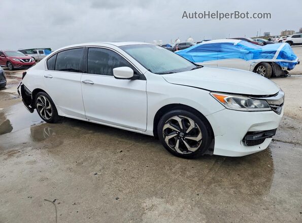 1HGCR2F84GA045458 2016 HONDA ACCORD White Delantero derecho