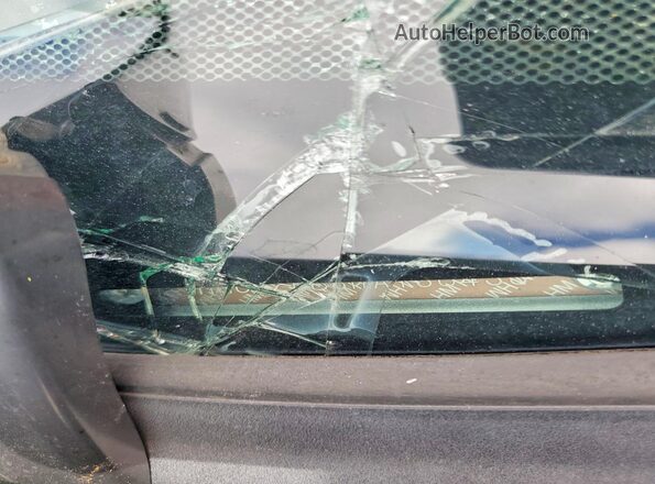 1HGCR2F86HA130433 2017 HONDA ACCORD Silver Engine compartment view