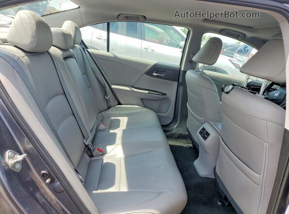 1HGCR2F87GA130097 2016 HONDA ACCORD Silver Հետևի նստատեղերի տեսք