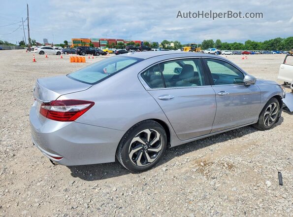 1HGCR2F87HA250161 2017 HONDA ACCORD Silver Rear right
