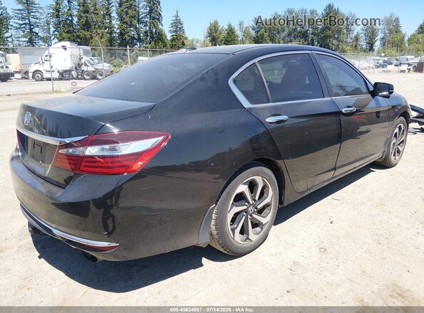1HGCR2F88HA183103 2017 HONDA ACCORD Черный Задняя правая четверть