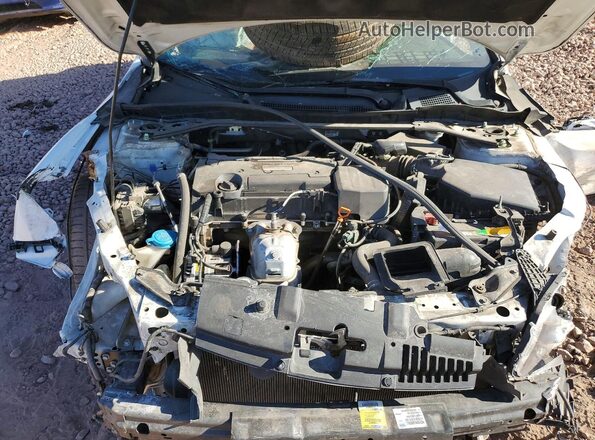 1HGCR2F88HA228945 2017 HONDA ACCORD Белый Вид задней части салона