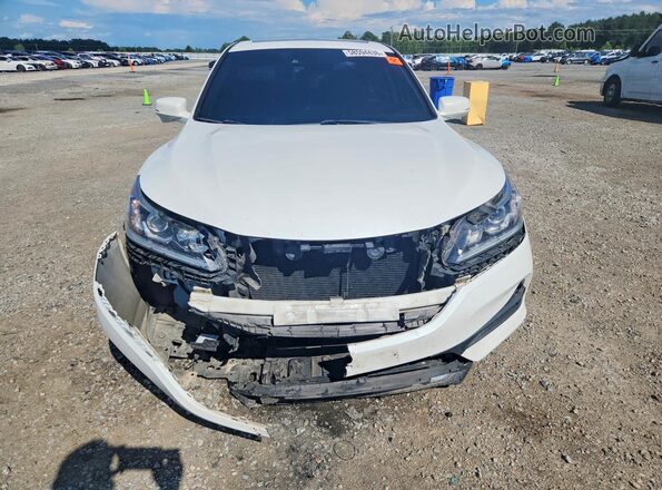 1HGCR2F94HA166002 2017 HONDA ACCORD White Widok z przodu