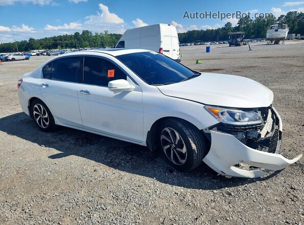 1HGCR2F94HA166002 2017 HONDA ACCORD White Przód prawy