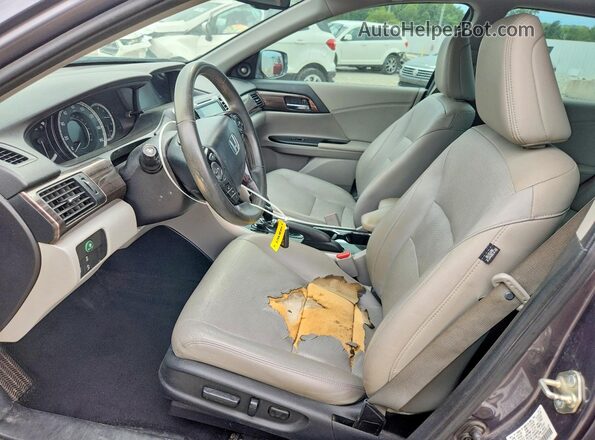 1HGCR2F9XHA263317 2017 HONDA ACCORD Gray Front interior view
