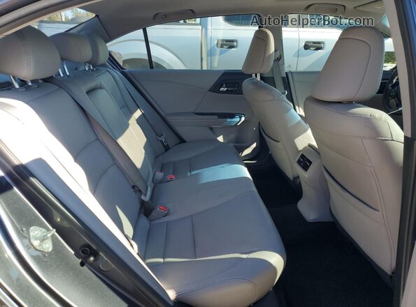 1HGCR3F82HA033932 2017 HONDA ACCORD Угольный Вид задних сидений