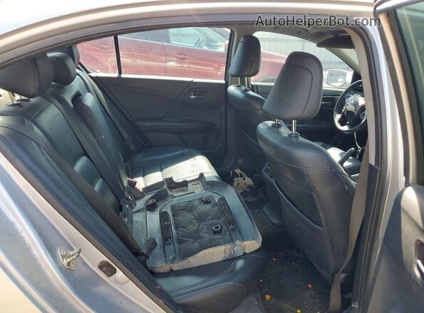 1HGCR3F84GA008142 2016 HONDA ACCORD Silver უკანა სავარძლების ხედი