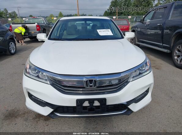 1HGCR3F88GA026787 2016 HONDA ACCORD White ხელსაწყოთა პანელის ხედი