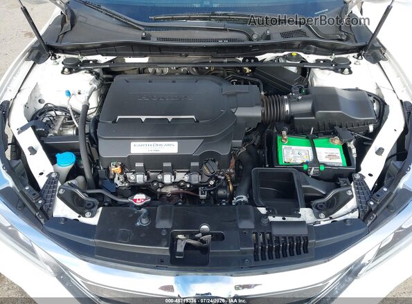 1HGCR3F88GA026787 2016 HONDA ACCORD White უკანა ხედი