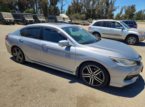1HGCR3F90GA026596 2016 HONDA ACCORD Silver Front right