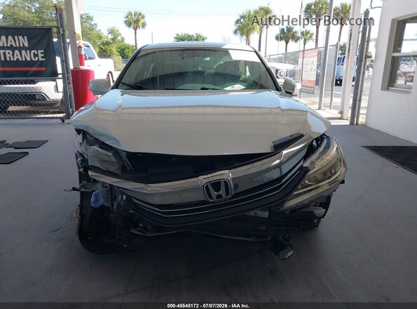 1HGCR3F95HA026739 2017 HONDA ACCORD White Вид щитка приладів