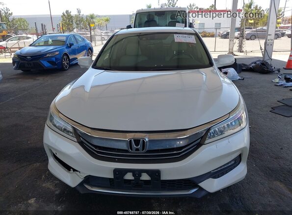 1HGCR3F97GA011190 2016 HONDA ACCORD White Вид задньої частини салону