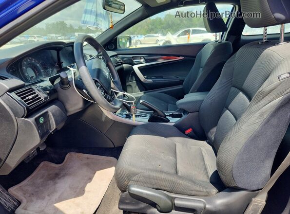 1HGCT1B31GA002699 2016 HONDA ACCORD Blue Front interior view