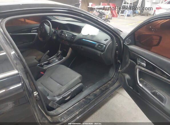 1HGCT1B32HA008335 2017 HONDA ACCORD Gray წინა სალონის ხედი