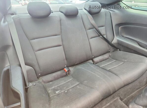 1HGCT1B74GA002358 2016 HONDA ACCORD Blue Հետևի նստատեղերի տեսք