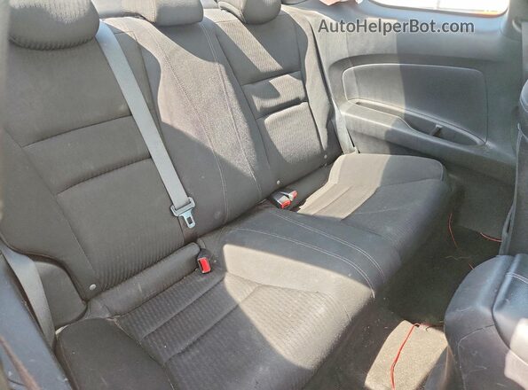 1HGCT1B75HA006405 2017 HONDA ACCORD White Vista de los asientos traseros