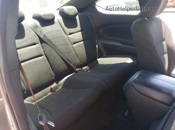 1HGCT1B77HA006681 2017 HONDA ACCORD Gray Widok tylnych siedzeń