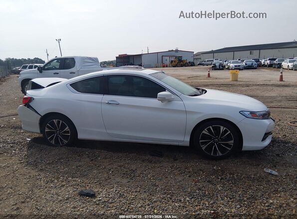 1HGCT1B80GA006495 2016 HONDA ACCORD White Rear interior view