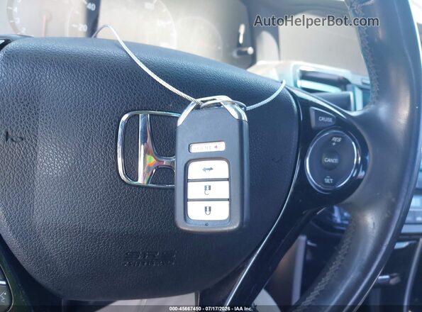 1HGCT2A88HA000324 2017 HONDA ACCORD Синий Вид панели приборов