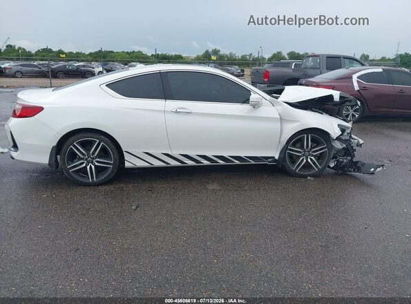 1HGCT2B01GA007865 2016 HONDA ACCORD White Widok wnętrza z tyłu