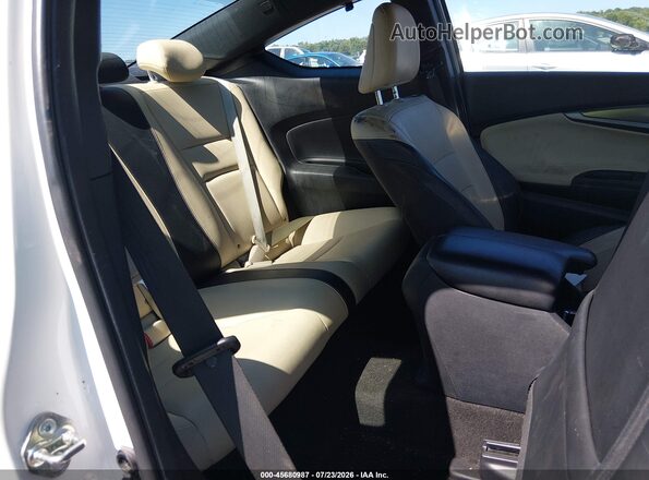 1HGCT2B09GA003272 2016 HONDA ACCORD White VIN կոդի պիտակի տեսք