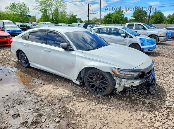 1HGCV1E34JA074252 2018 HONDA ACCORD White Առջևի աջ