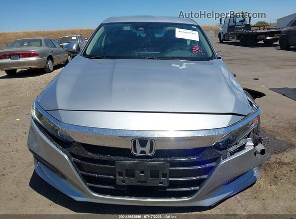 1HGCV1F10JA055176 2018 HONDA ACCORD Серебряный Вид задней части салона