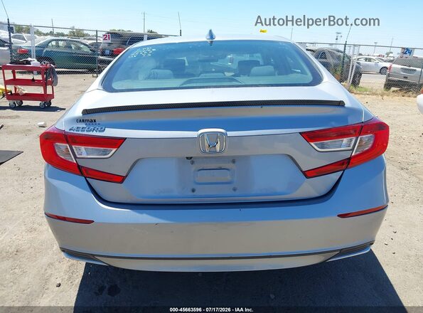 1HGCV1F10JA055176 2018 HONDA ACCORD Серебряный 