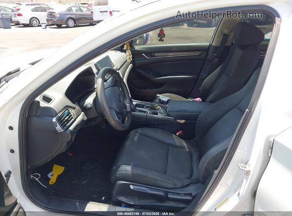 1HGCV1F10JA061057 2018 HONDA ACCORD White წინა სალონის ხედი