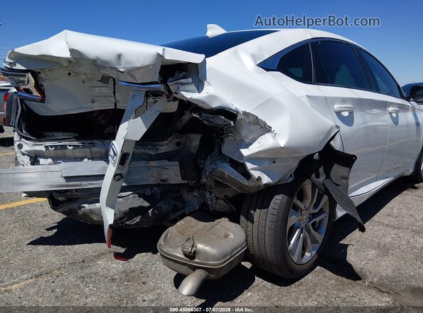 1HGCV1F10JA062886 2018 HONDA ACCORD White Դիմացի տեսք