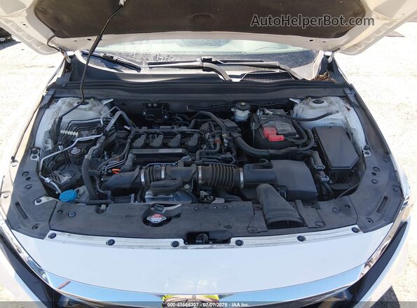 1HGCV1F10JA062886 2018 HONDA ACCORD White Հետևի տեսք