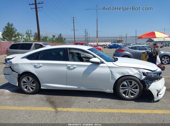 1HGCV1F10KA007565 2019 HONDA ACCORD White Vista interior de 360 grados